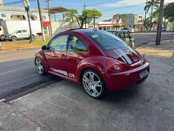 VOLKSWAGEN NEW BEETLE 2.0 MI 8V GASOLINA 2P AUTOMÁTICO